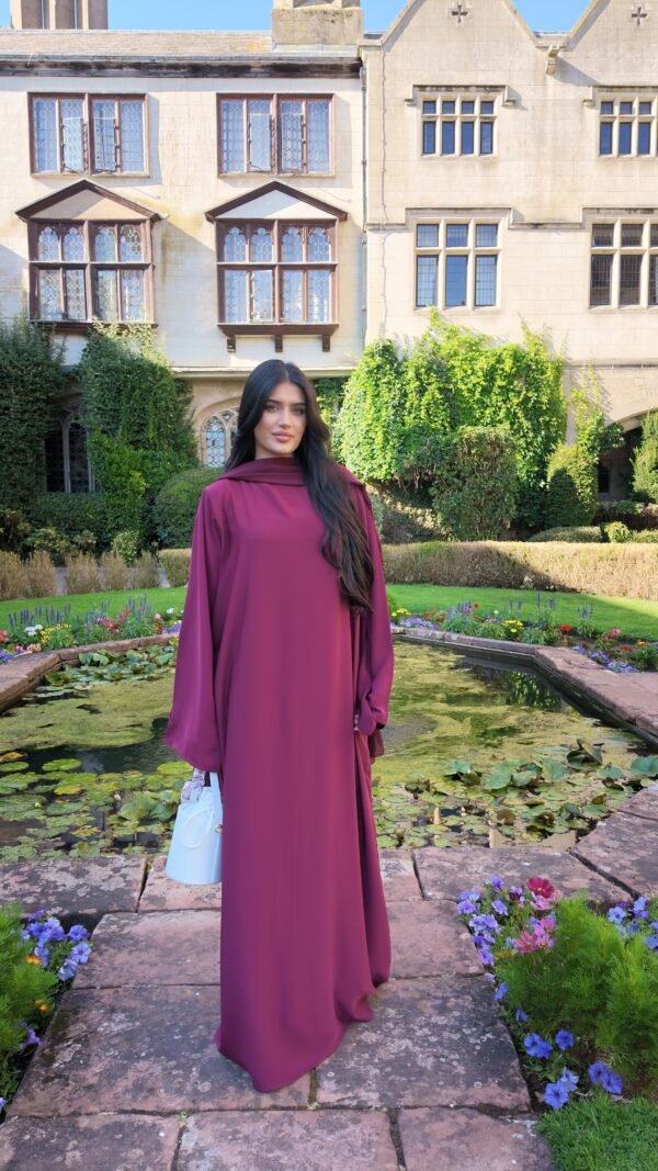 Burgundy Azhara Essential Abaya