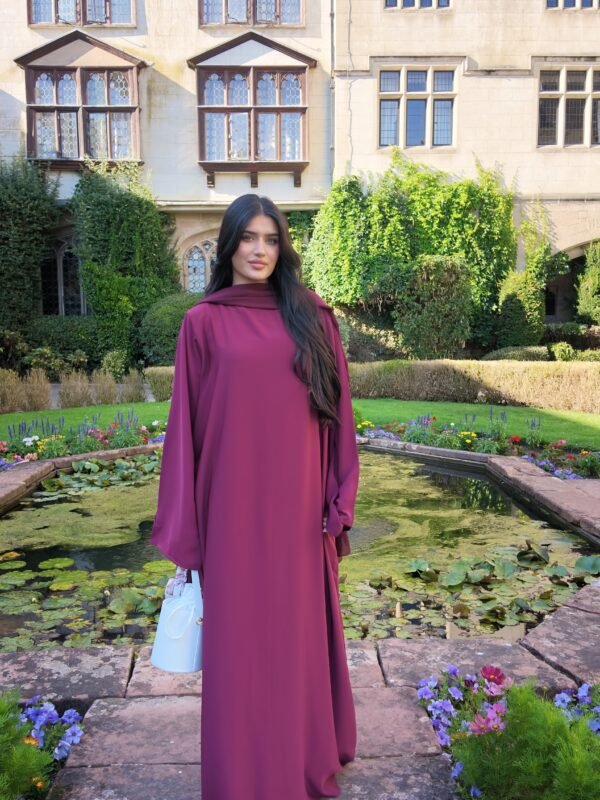 Burgundy Azhara Essential Abaya
