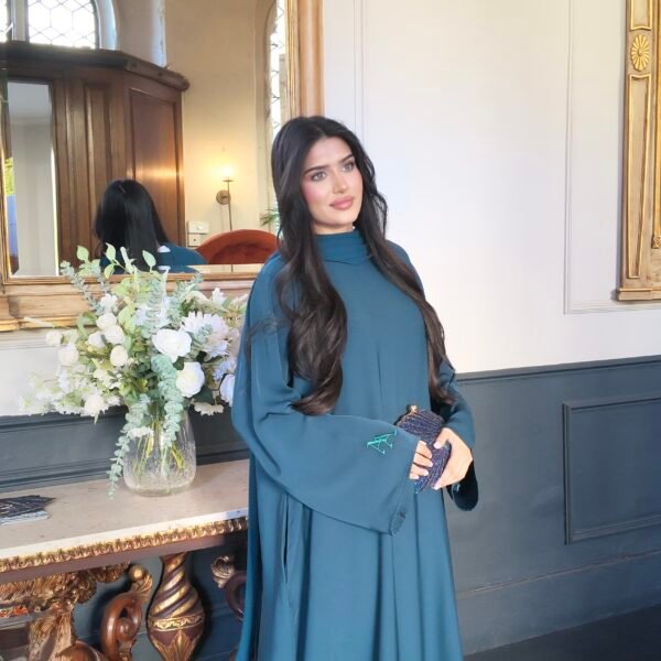Teal Azhara Essential Abaya