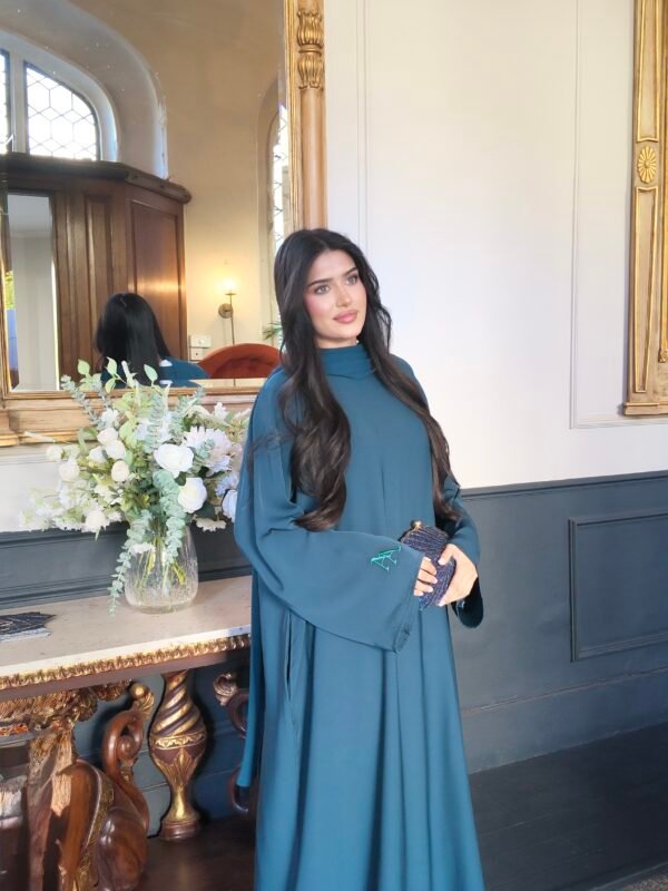 Teal Azhara Essential Abaya